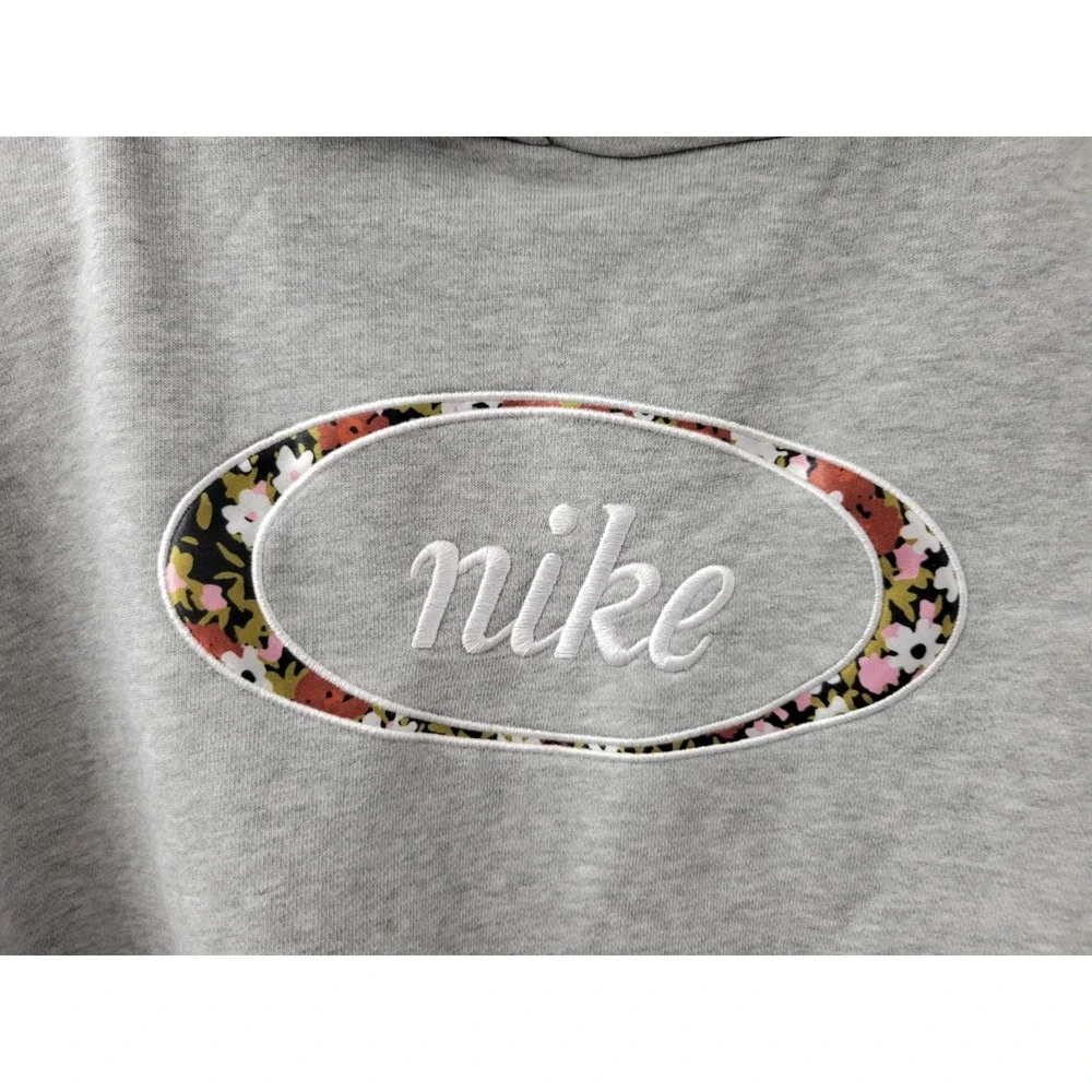Nike Cropped Small Floral Hoodie Sweatshirt Pullover Gray Embroidered EUC